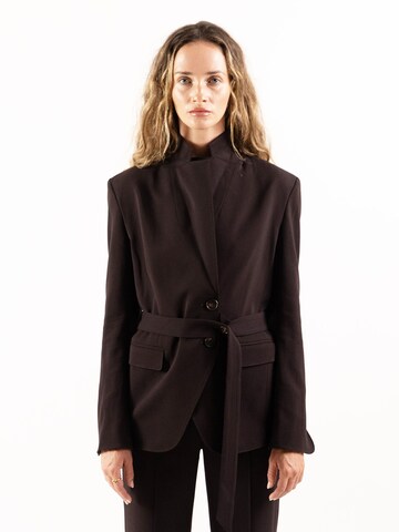 Costume 'Suit' Amarilde en marron