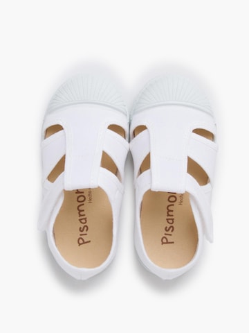 Calzatura aperta di Pisamonas in bianco