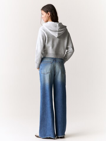 Pull&Bear Sweatjacke in Grau