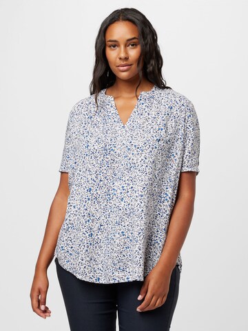 Esprit Curves Blouse in Wit: voorkant