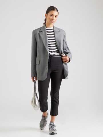 TOPSHOP Slimfit Broek in Zwart
