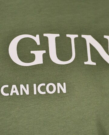 TOP GUN Shirt ' ' in Green