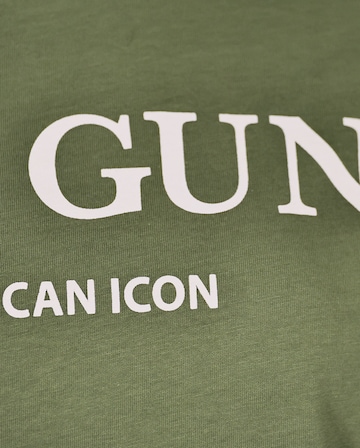 TOP GUN Shirt ' ' in Green