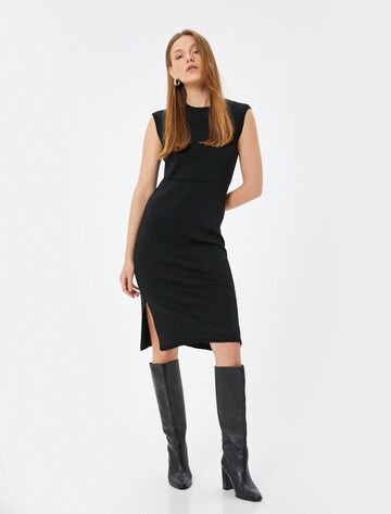 Koton Kleid in Schwarz