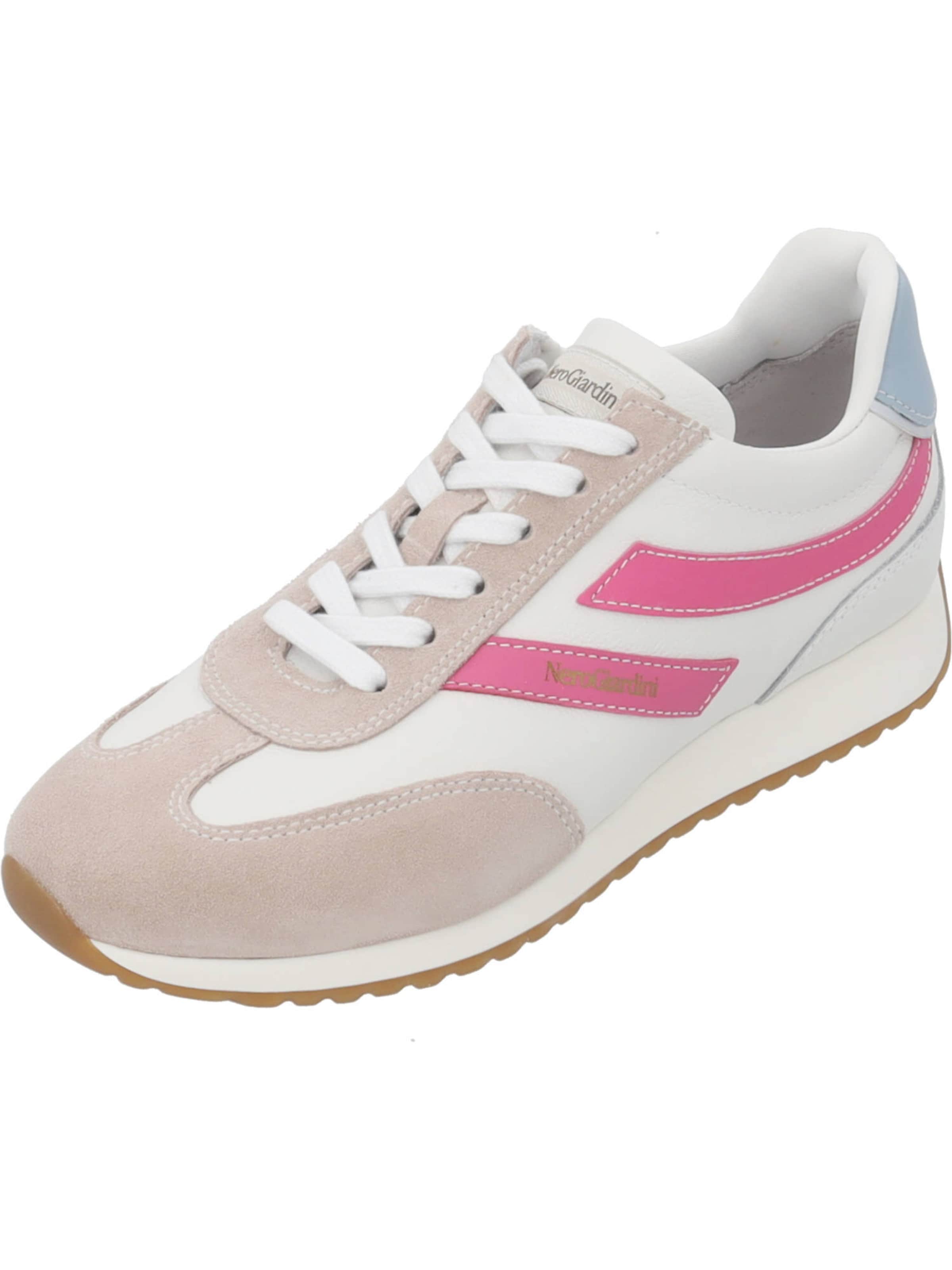 Baskets basses Nero Giardini en blanc : devant