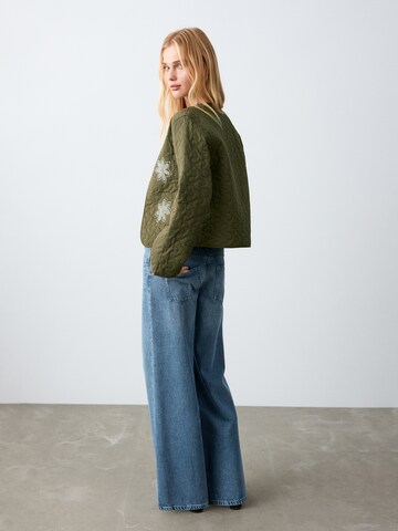 MANGO TEEN Φθινοπωρινό και ανοιξιάτικο μπουφάν 'NADIA' σε πράσινο