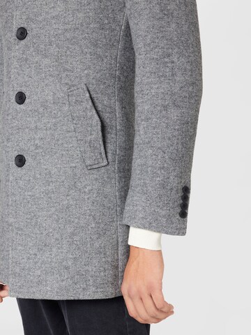 Bruun & Stengade Демисезонное пальто 'Ontario' в Серый