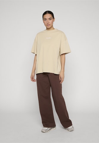 T-shirt 'Bracy' Pegador en beige