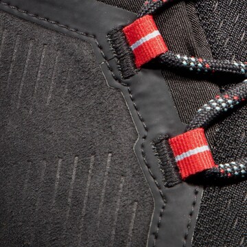 MAMMUT Halbschuh 'Sapuen' in Rot