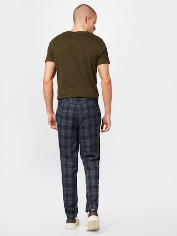 Regular Pantaloni eleganți de la BURTON MENSWEAR LONDON pe albastru