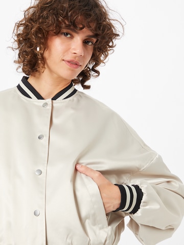 Urban Classics Jacke in Gelb