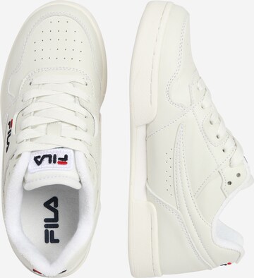 FILA - Zapatillas deportivas en blanco