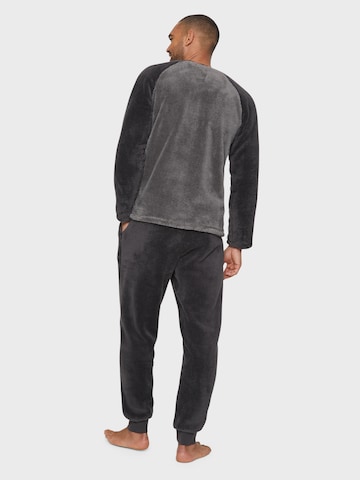 Threadbare Long Pajamas 'Cube' in Grey