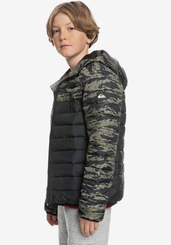 QUIKSILVER - Chaqueta deportiva 'Scaly' en verde