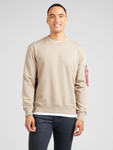 Sweat-shirt ALPHA INDUSTRIES en beige : devant