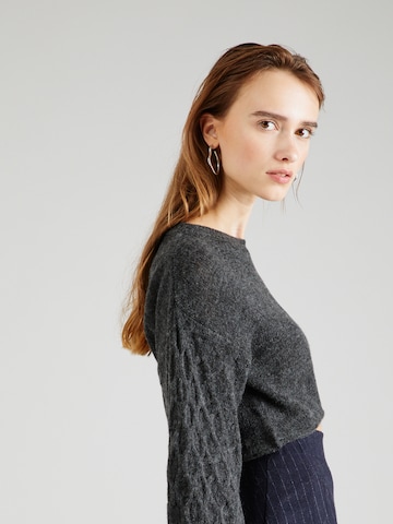 Pull-over 'TIRONA' ONLY en gris