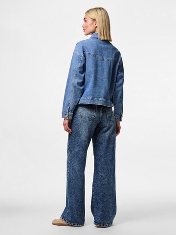 PIECES Between-season jacket 'PCElma' in Blue