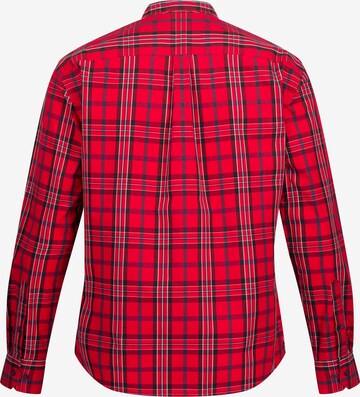 Coupe regular Chemise JP1880 en rouge