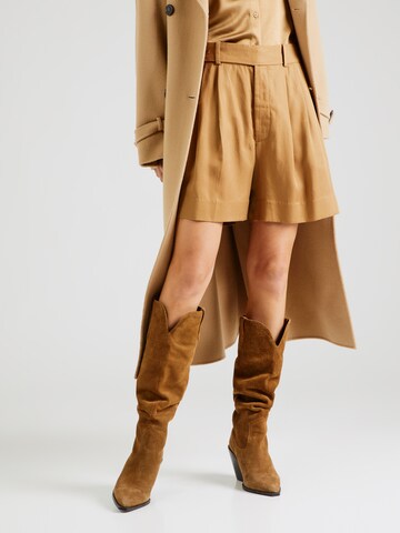 Banana Republic Loosefit Shorts in Beige: Vorderseite
