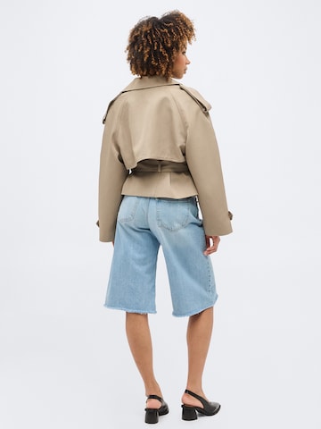 Gina Tricot Демисезонное пальто в Бежевый