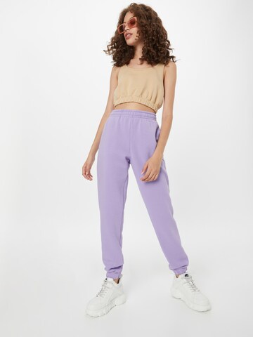 Gina Tricot Zúžený Kalhoty – fialová