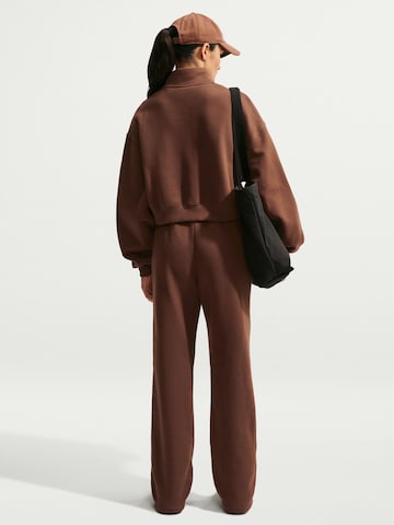 NIKE Sweatshirt in Braun