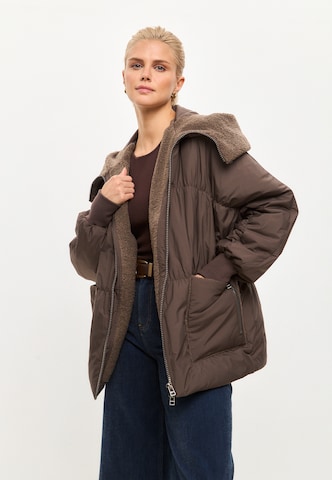 CESARE GASPARI Winter jacket in Brown