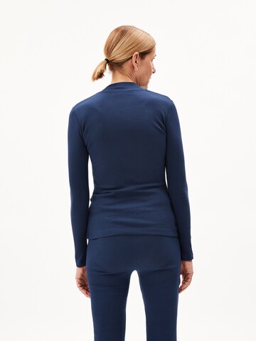 ARMEDANGELS Shirt 'FATIMA' in Blauw