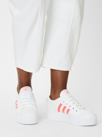 ADIDAS ORIGINALS Sneakers laag 'Nizza' in Wit: voorkant