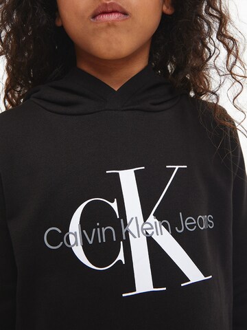 Calvin Klein Jeans Sweatshirt in Schwarz