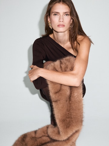 Rochie 'MELODY' de la MANGO pe maro