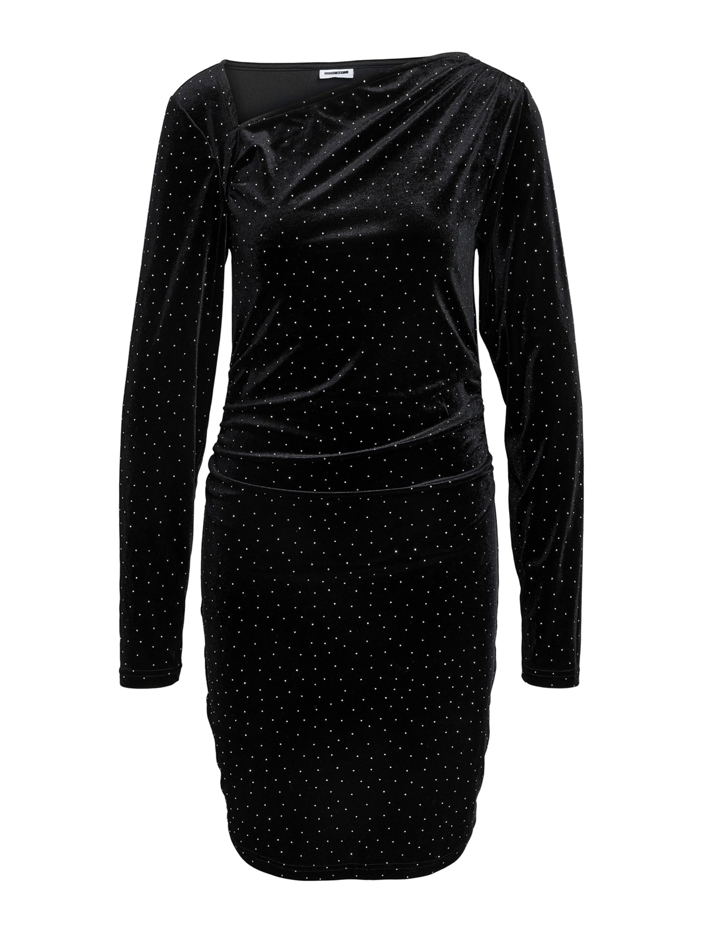 Noisy may Dress 'NMCAINS' in Black: front