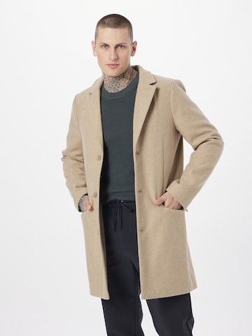 Coupe regular Manteau mi-saison Casual Friday en beige : devant