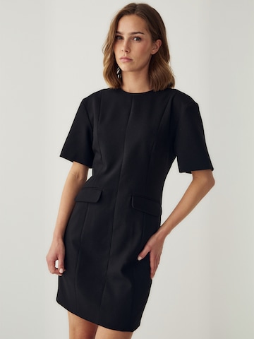 Noella Dress ' N-Myriam ' in Schwarz: Vorderseite