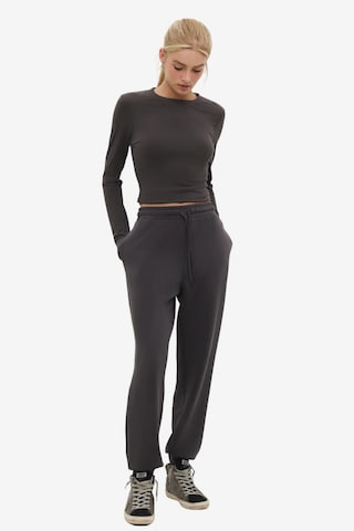 Effilé Pantalon No Matter What en gris