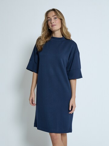 Peppercorn Dress 'Dicette' in Blue: front