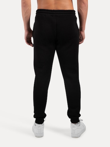 Effilé Pantalon Smilodox en noir
