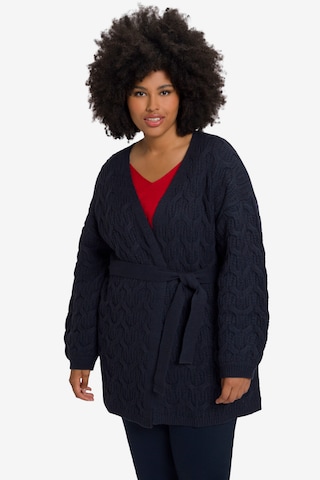 Ulla Popken Oversized Cardigan in Blue: front