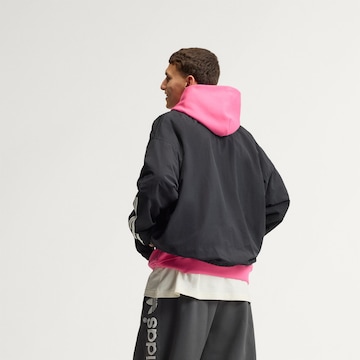 ADIDAS ORIGINALS Tussenjas 'Vista Wind' in Zwart