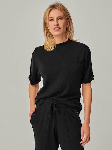 YOU LOOK PERFECT Shirt 'Elfie' in Black: front