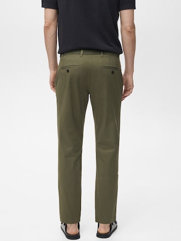 MANGO MAN Regular Chino in Groen