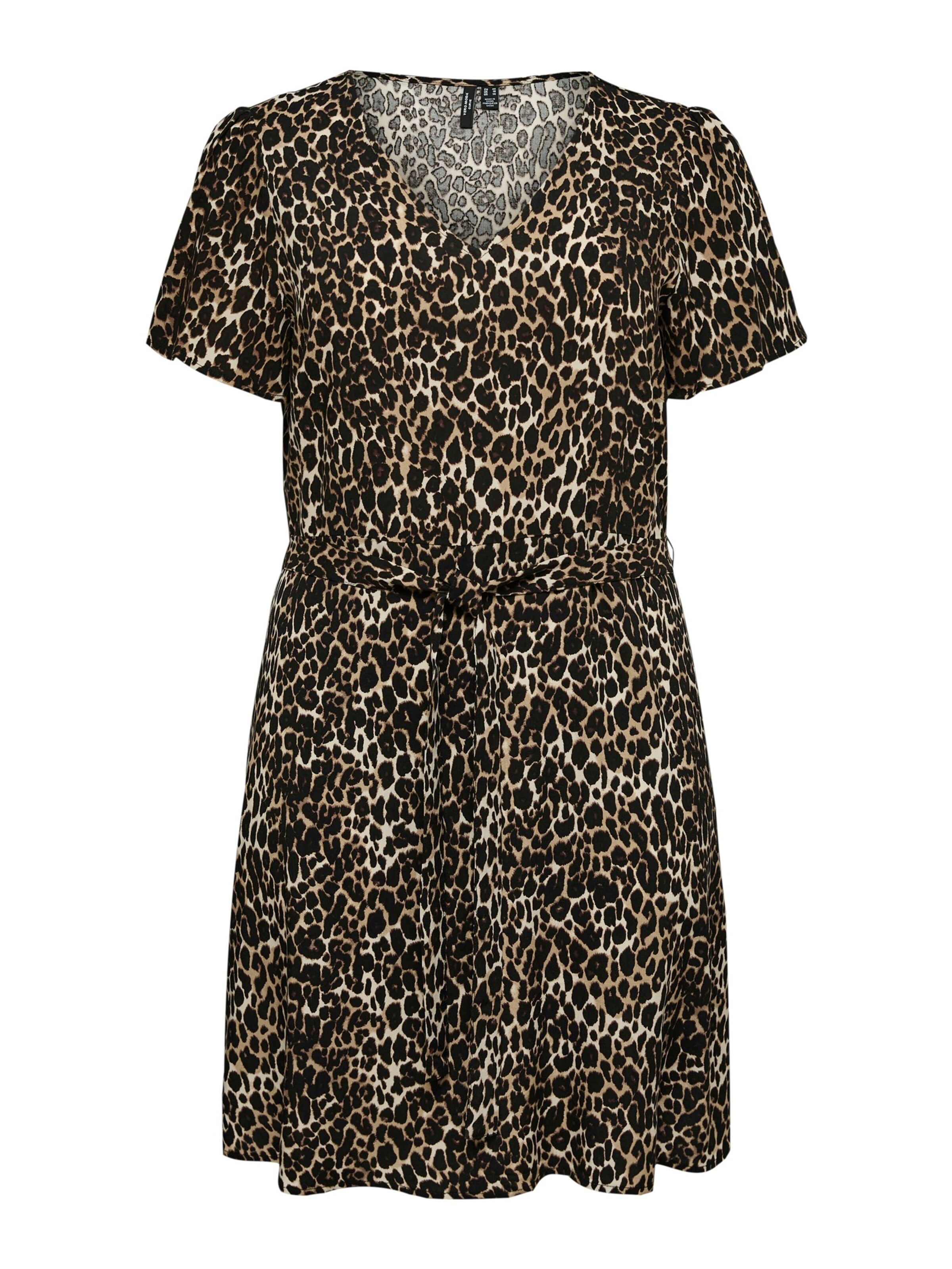 Vero Moda Curve Платье 'VMCEASY JOY' в Черный: спереди