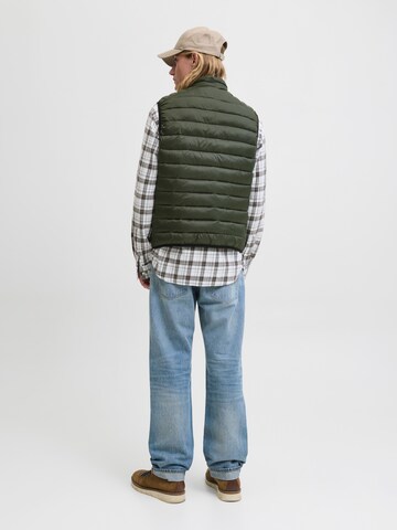 JACK & JONES Liivi 'JJEBradley' värissä vihreä
