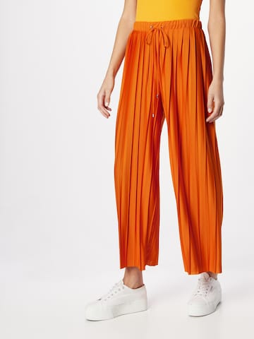 ABOUT YOU - Pierna ancha Pantalón 'Caren' en naranja: frente