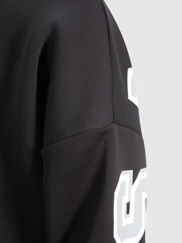 Sweat-shirt 'Brail' Smilodox en gris