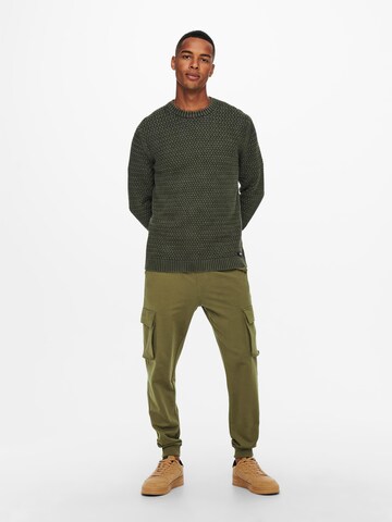 Only & Sons - Tapered Calças cargo 'Kian' em verde