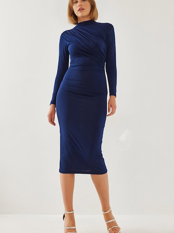 Bianco Lucci Jurk in Blauw: voorkant