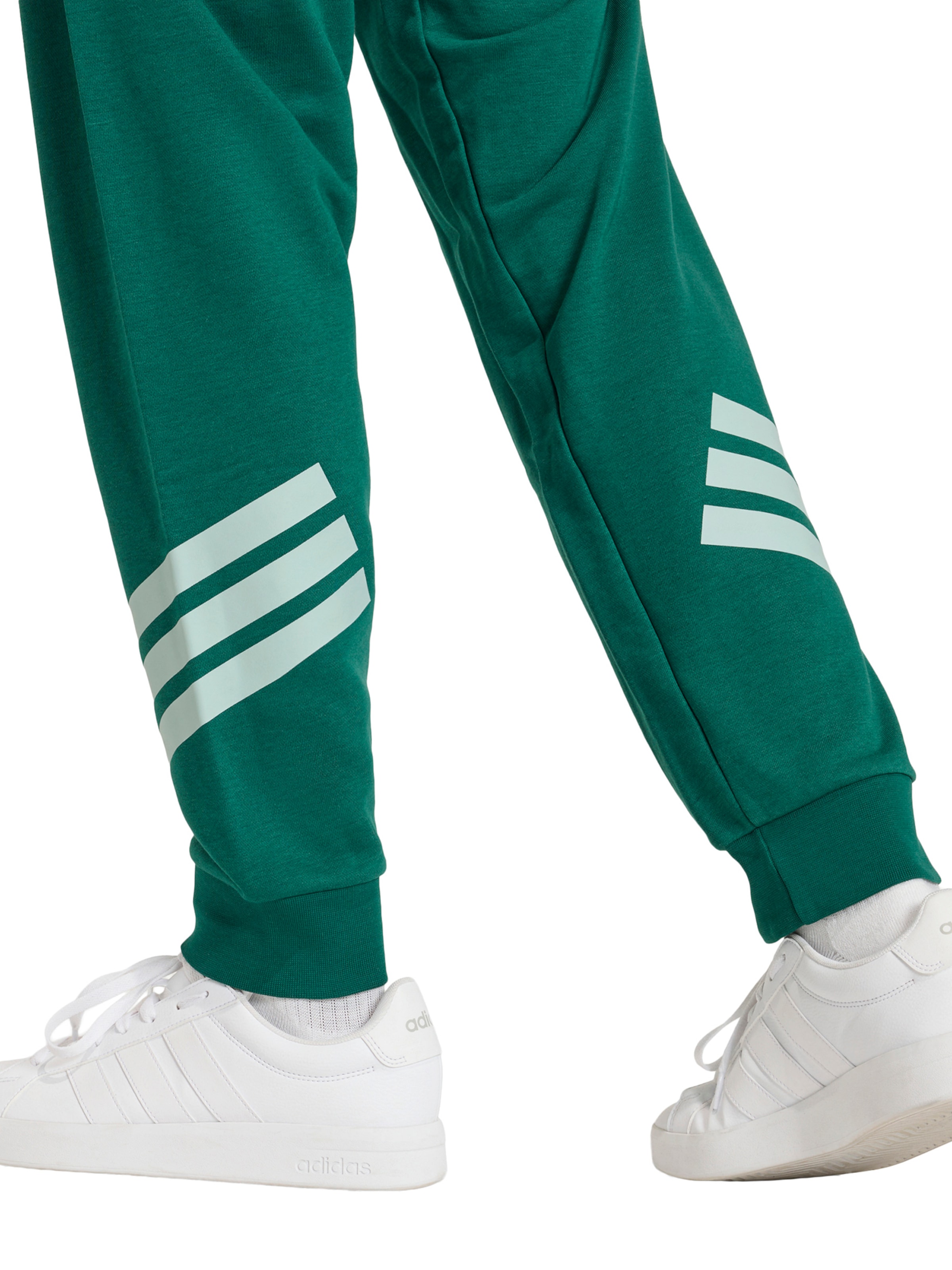 ADIDAS SPORTSWEAR Конический (Tapered) Спортивные штаны в Зеленый