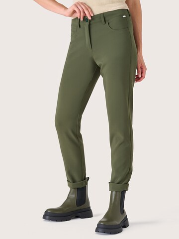 Regular Pantalon 'Kateb' Camomilla Italia en vert : devant