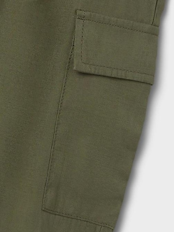 Loosefit Pantaloni 'Bella' di NAME IT in verde